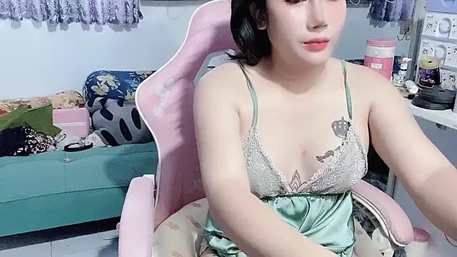 Dacky TacThien online show from February 21, 6:18 am