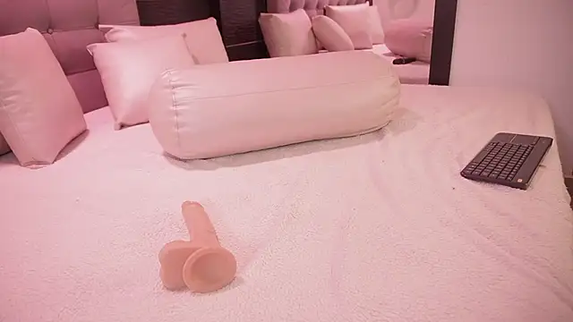 Bella TS  online show from November 26, 10:34 pm