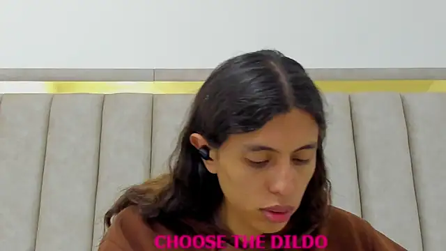 FreyaMoller online show from November 21, 7:59 pm