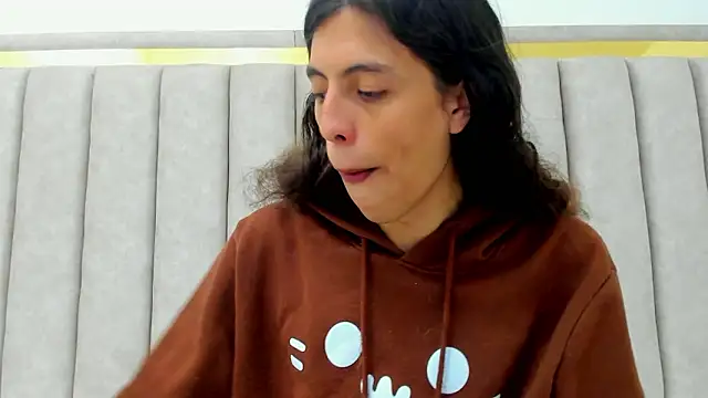 FreyaMoller online show from February 25, 7:07 pm