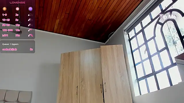 Camille Cedrik online show from April 9, 8:26 pm