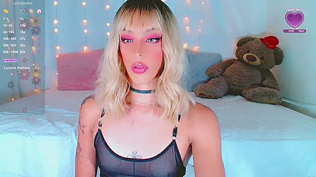 AlanaBekeer online show from February 6, 11:43 pm