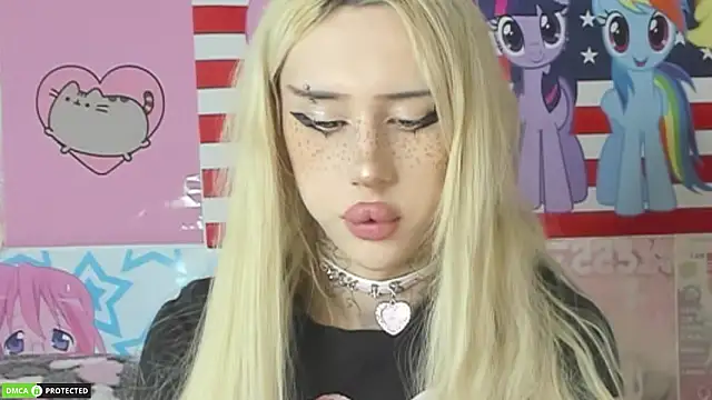 Joy Barker online show from March 1, 1:06 pm