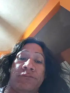 miicheele32 online show from October 24, 10:42 am