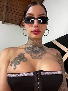 Zaratattoox online show from March 22, 10:47 pm