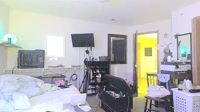 sissytrapdolly24 online show from March 14, 5:29 pm