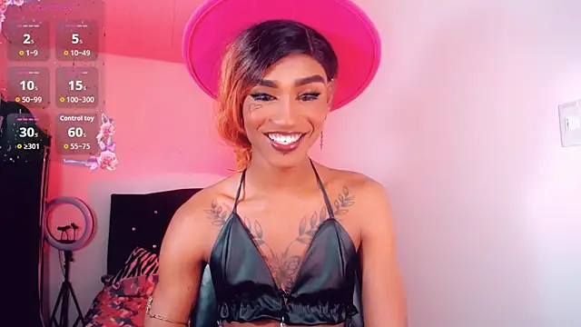 Kendall hornyy online show from September 12, 9:09 pm