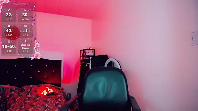 Kendall hornyy online show from October 15, 7:36 pm