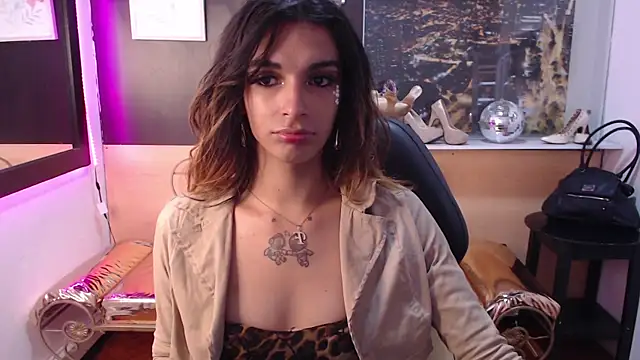 Dy Hanna online show from October 30, 9:25 pm