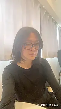 mel  mel online show from April 6, 7:08 am