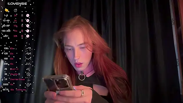 Avril Pearly  online show from October 6, 11:43 am