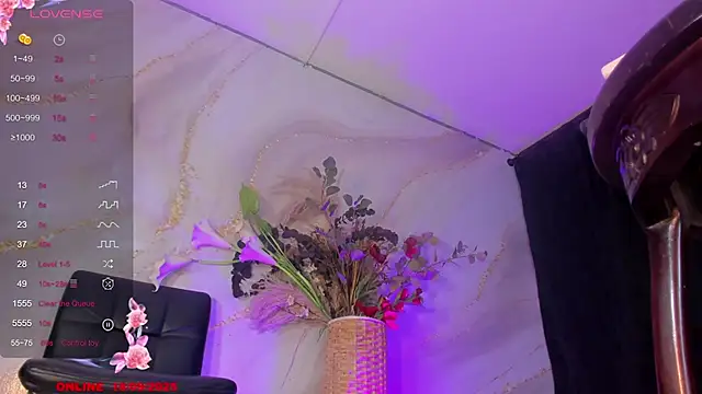 Karla-Ebony online show from September 18, 2:44 pm