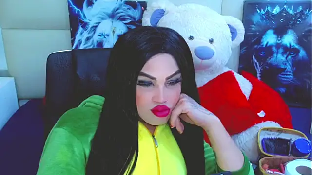 NathaliaCross online show from September 18, 12:16 am