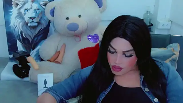 NathaliaCross online show from October 10, 8:10 pm