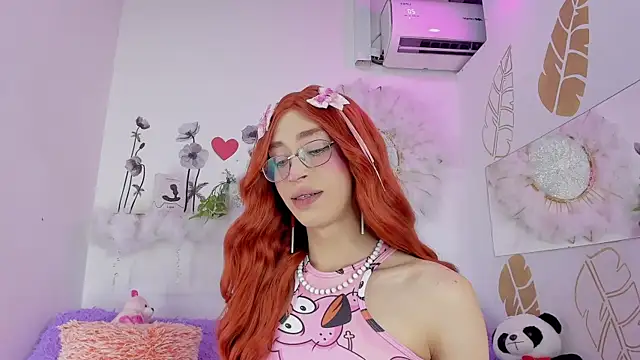 Ariadna Evangeline online show from December 2, 5:21 am