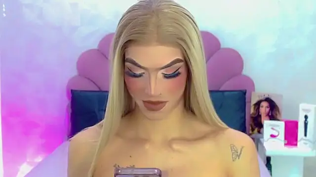 briana sex32 online show from March 26, 5:33 am