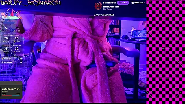 baileylevay online show from April 12, 2:26 am