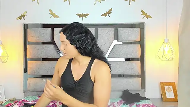 Alison Chan  online show from December 22, 1:27 pm