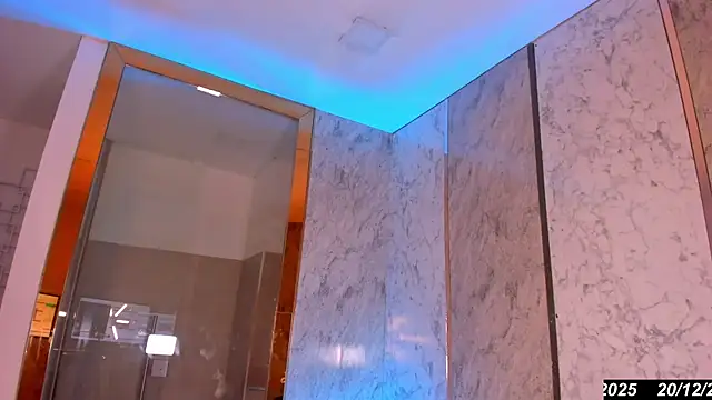 Keila Mendoza online show from December 20, 5:13 am