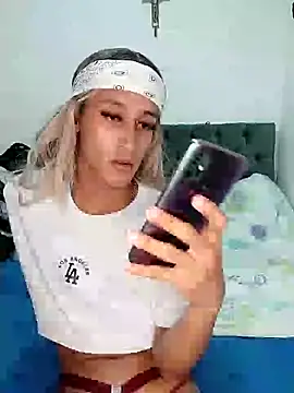 samantha prinse online show from December 3, 1:47 am