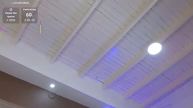 AbigailWilliams  online show from April 10, 11:38 am