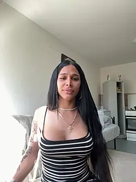 charris stefannia online show from April 28, 10:20 am