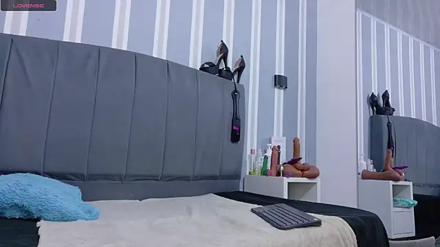 engel devil online show from March 15, 12:22 pm