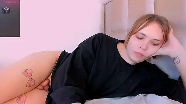 fem to online show from March 20, 10:05 am