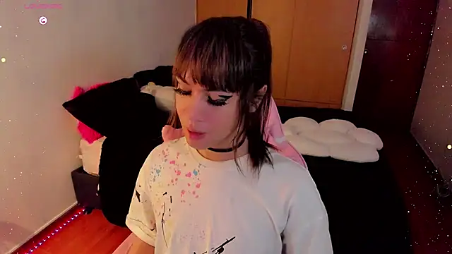 SeraphineADC online show from February 3, 3:42 am