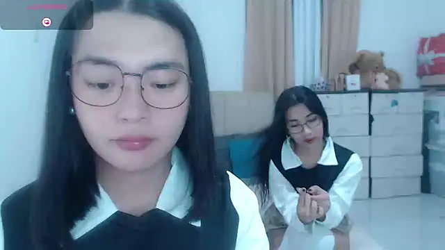 zhaviahale21 online show from July 22, 1:04 pm