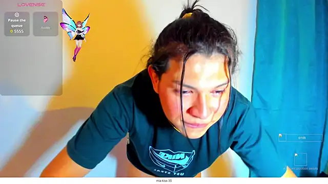miavalentinaaa online show from September 15, 2:49 am