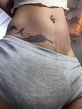 salomegalesoxxx online show from April 23, 12:18 am