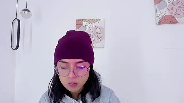 samantha  fairy online show from January 3, 1:03 pm