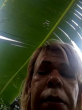 blondebitchlitle online show from October 16, 8:19 pm