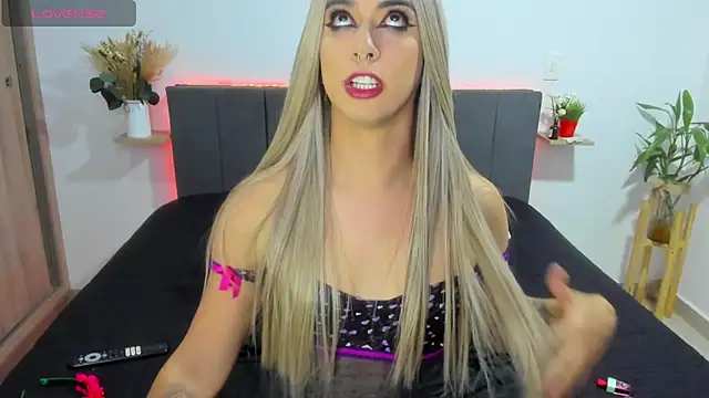 ashley sans2000 online show from November 6, 1:16 am