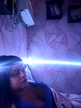 ppatriciarabello online show from April 15, 7:58 pm