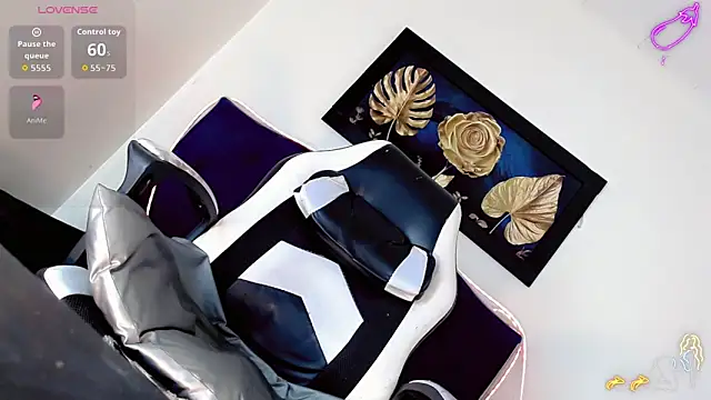 Gisele fox online show from November 29, 8:00 pm