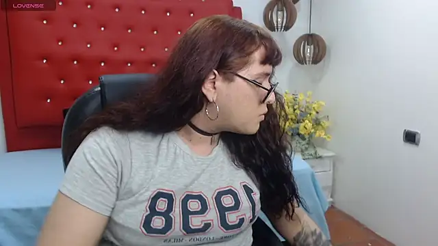 kathepickmanx online show from March 25, 3:45 am