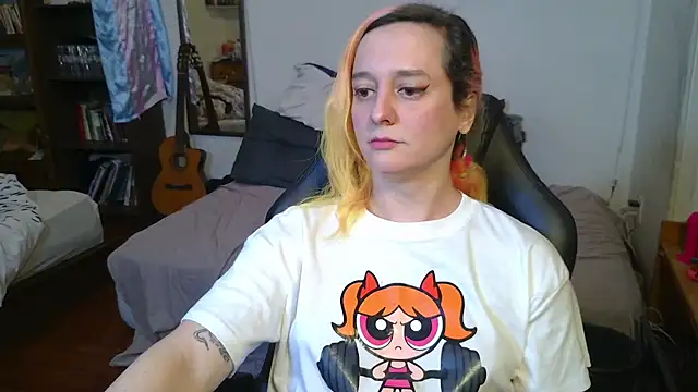 Evelan420 online show from October 27, 8:39 pm