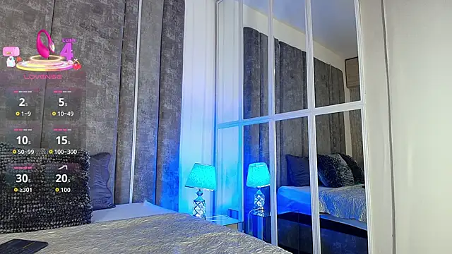 AliDiaz  online show from March 27, 6:20 pm