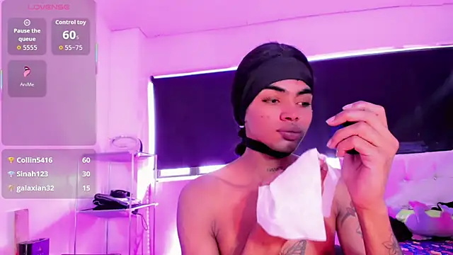 jymena xxx online show from April 10, 7:19 pm