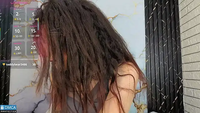 MaeveKuro online show from November 14, 4:09 am