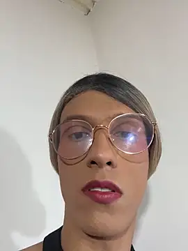 SweetDesaire1 online show from November 1, 2:47 pm