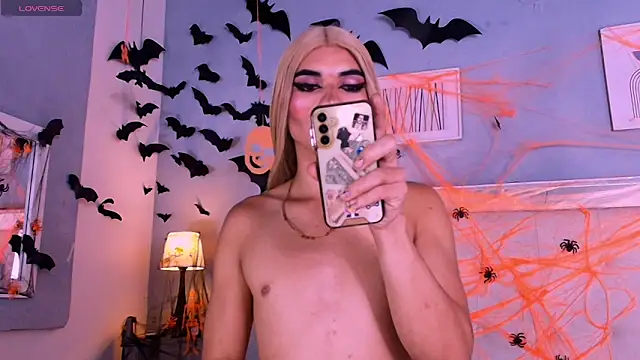 Emily Castillo 1 online show from October 25, 5:24 am