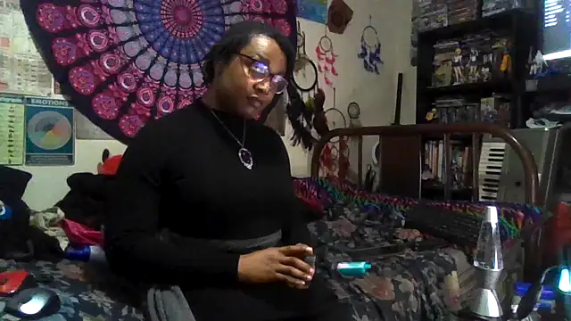 GardeniaFields online show from November 29, 6:37 am