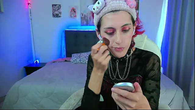 goth minerva online show from February 4, 2:00 pm