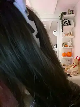 Tiana Paez1 online show from October 18, 5:00 am