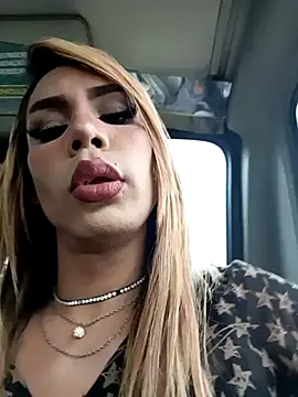 Daliana Gounbolt online show from October 18, 5:16 pm