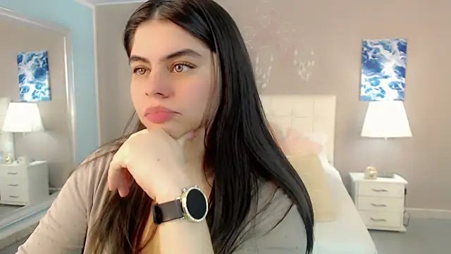 maddissonivanova online show from December 3, 9:52 pm