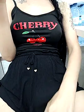 lolitaportugal23 online show from June 25, 10:52 am